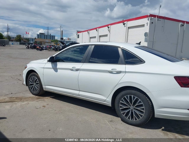 12389743 :رقم المزاد ، 3VWEB7BU7LM006515 vin ، 2020 Volkswagen Jetta Sel مزاد بيع