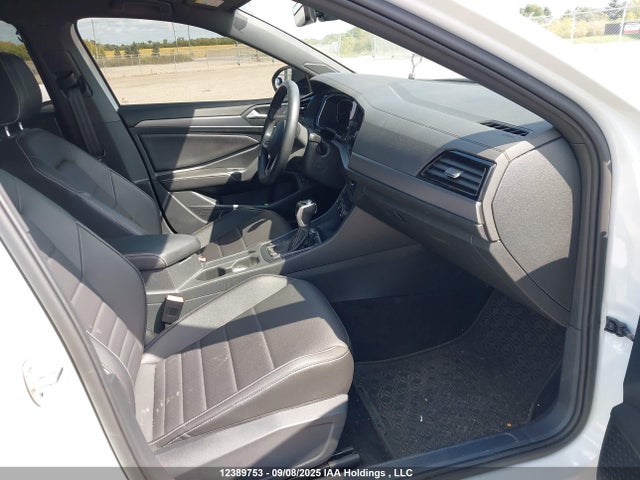 3VWSM7BU1NM031247 Volkswagen tsi