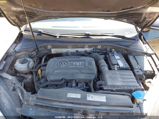 3VWC17AU1HM503823 Volkswagen 1.8 tsi
