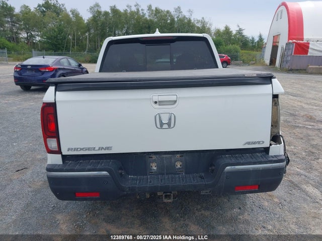 Honda j35y6 2020 5FPYK3F53LB501415 Image 17