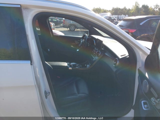 WDC0G4KBXJV042854 Mercedes-Benz m274