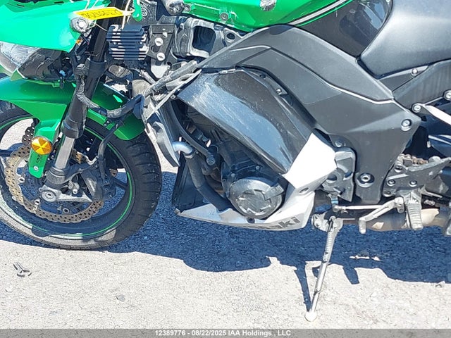 JKAZXCM13GA008860 Kawasaki 2016