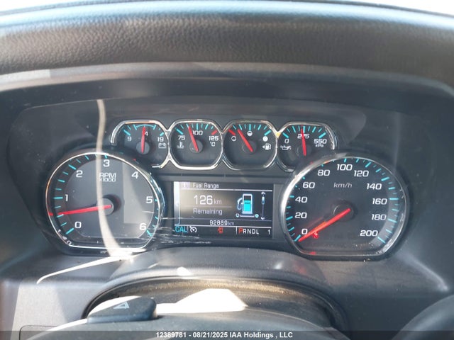 1GT52WCGXJZ119957 GMC Sierra K3500 Sle