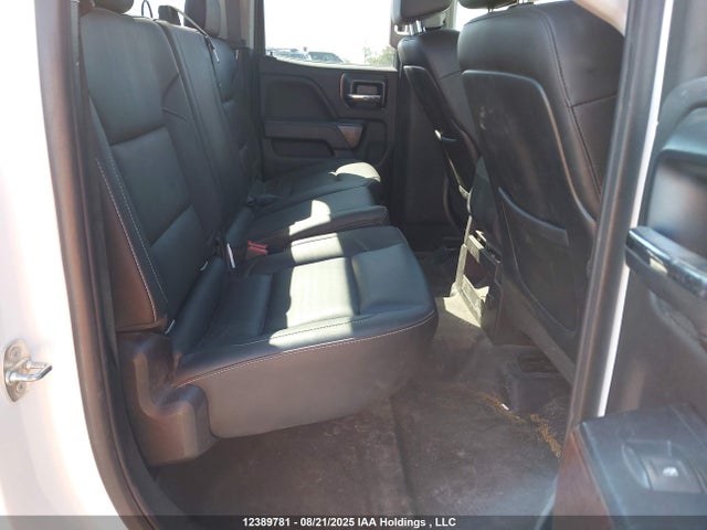 1GT52WCGXJZ119957 GMC Sierra K3500 Sle