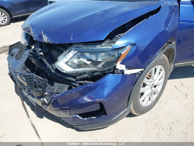 5N1AT2MV3JC723074 Nissan Rogue