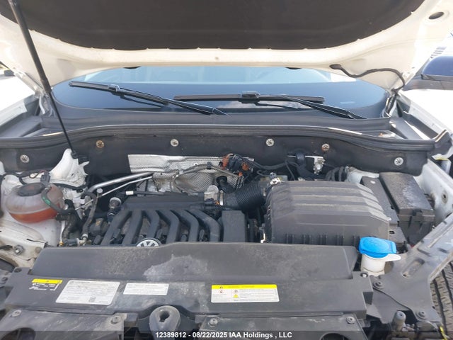 1V2SE2CA4PC200817 Volkswagen 3.6 fsi