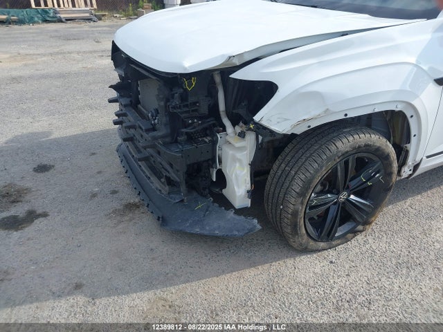 1V2SE2CA4PC200817 Volkswagen 3.6 fsi