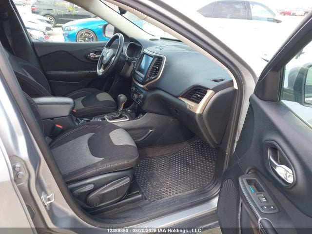 1C4PJMCB4EW323066 Jeep Cherokee