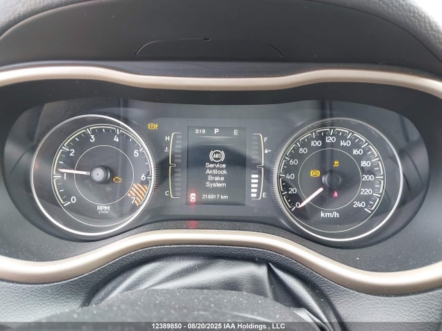 1C4PJMCB4EW323066 Jeep Cherokee