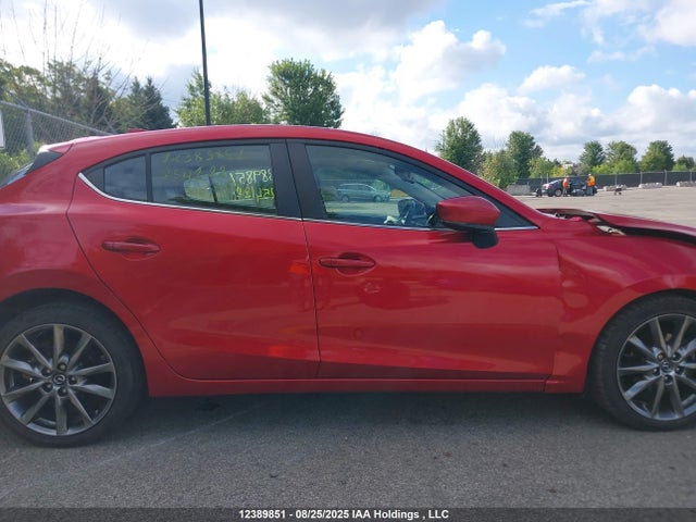 3MZBN1M3XJM254122 Mazda py
