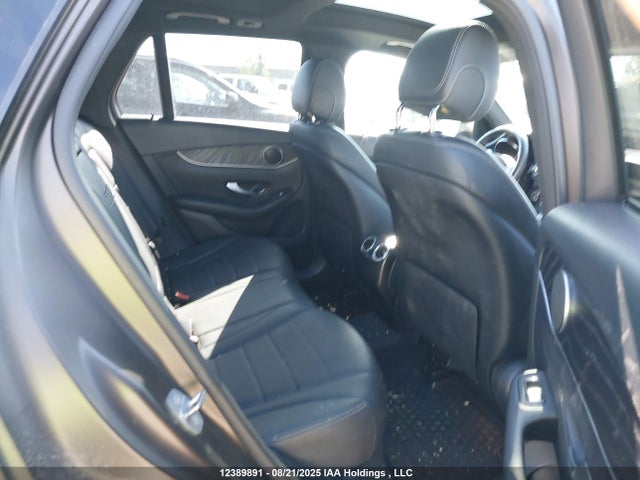 WDC0G4KB4JF434237 Mercedes-Benz m274