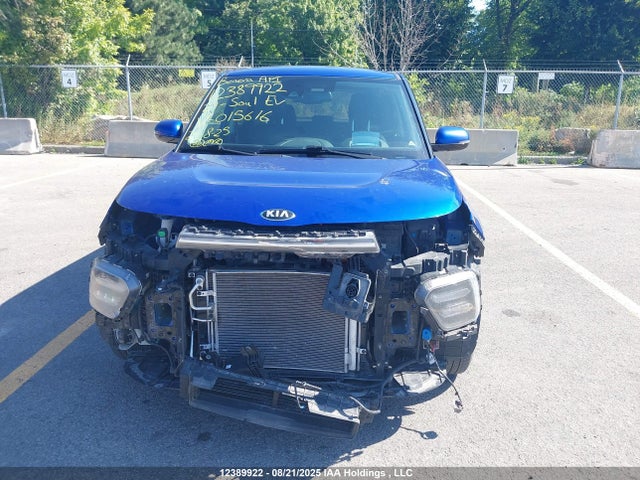 KNDJ33A10M7015616 KIA Soul