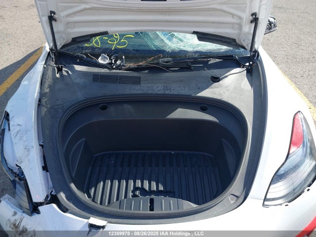 5YJ3E1EC5PF710353 Tesla MODEL 3