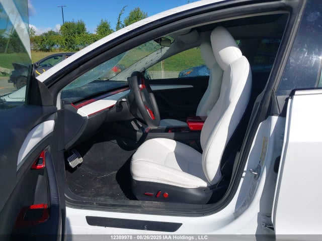 5YJ3E1EC5PF710353 Tesla MODEL 3