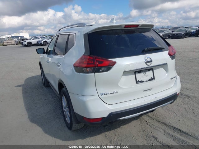 5N1AT2MV1JC798680 Nissan 2018