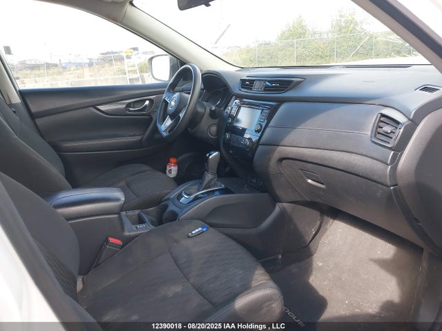 5N1AT2MV1JC798680 Nissan 2018