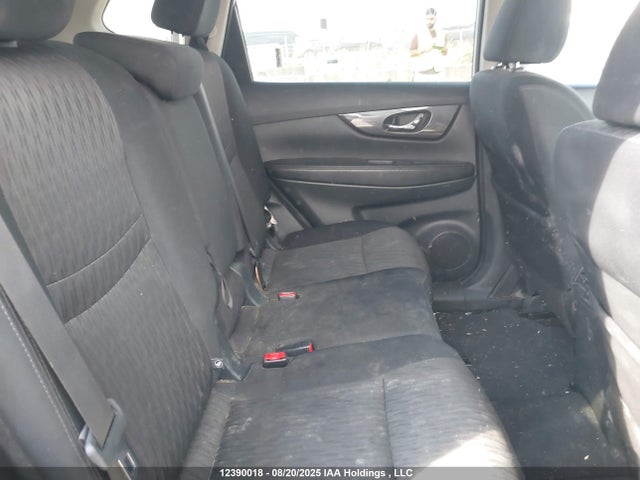 5N1AT2MV1JC798680 Nissan 2018
