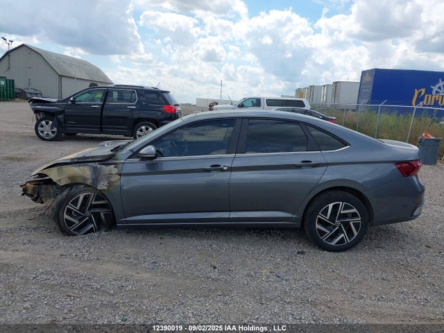 3VWGM7BU1RM035925 Volkswagen tsi
