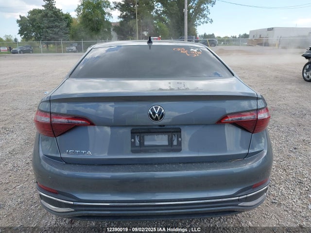 3VWGM7BU1RM035925 Volkswagen tsi