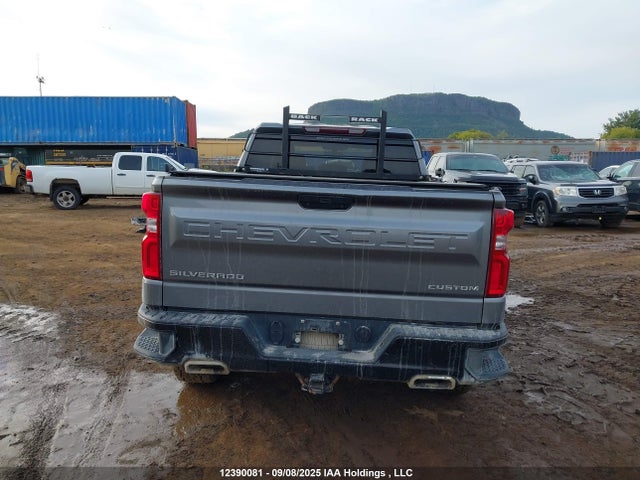 Chevrolet l82 2021 1GCPYCEF9MZ413316 Image 17