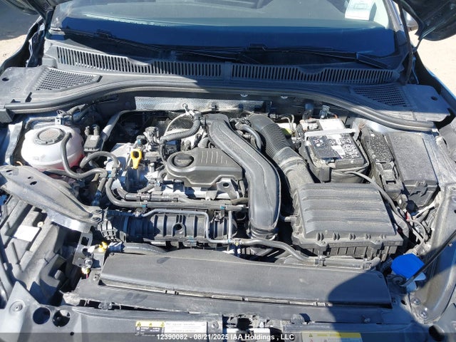 3VWCX7BU1SM060416 Volkswagen tsi
