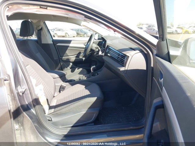 3VWCX7BU1SM060416 Volkswagen tsi
