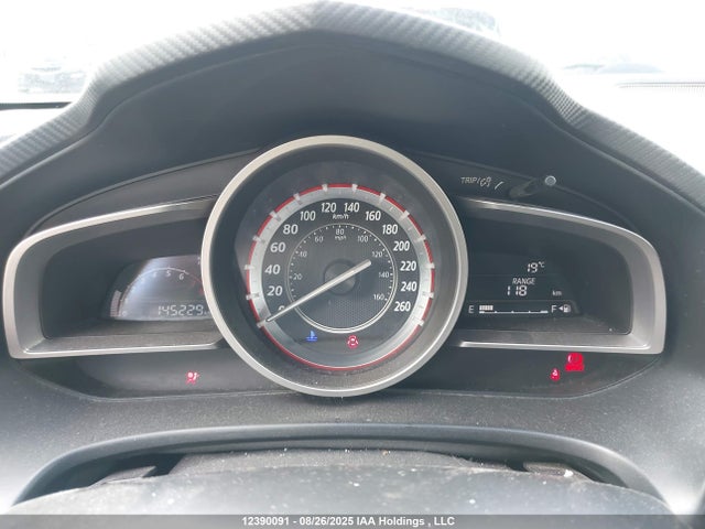 3MZBM1L73EM111011 Mazda pe
