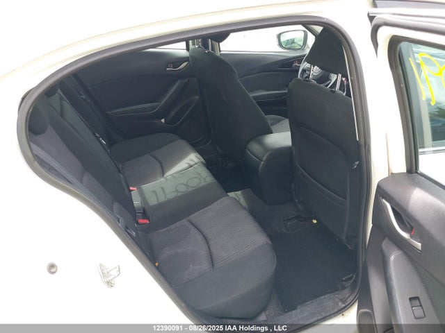 3MZBM1L73EM111011 Mazda pe