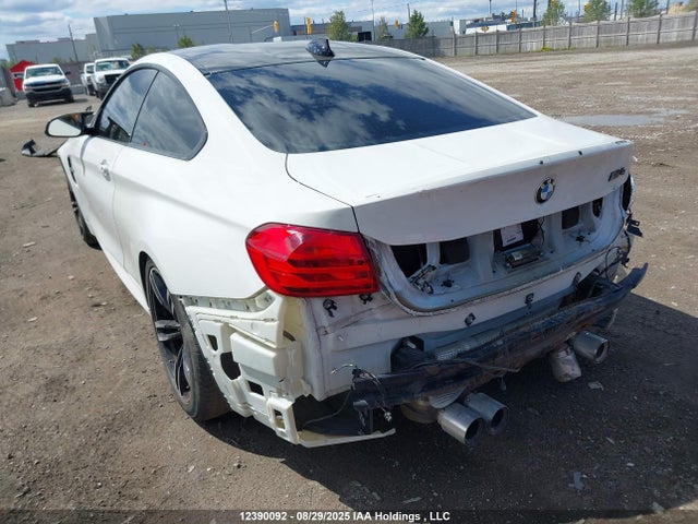 WBS3R9C50FF708634 BMW M4