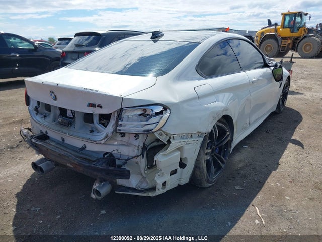 WBS3R9C50FF708634 BMW M4
