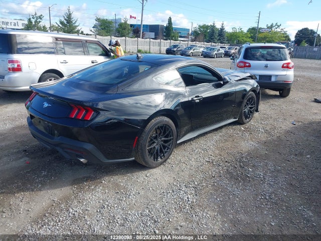 1FA6P8TH6R5146043 Ford 4v
