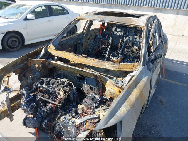 WA1AUCF35S1077188 Audi 40 tfsi (2.0t)