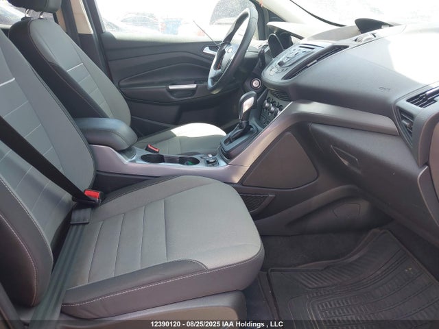 1FMCU0GXXFUB98698 Ford Escape