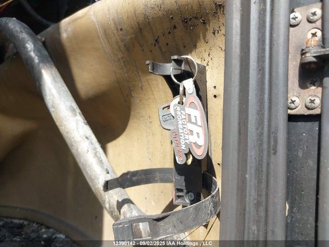 12390142 :رقم المزاد ، 4UZACGCY2ECFP9342 vin ، 2014 Freightliner Chassis Xc مزاد بيع