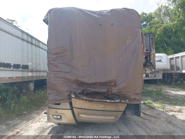 12390142 :رقم المزاد ، 4UZACGCY2ECFP9342 vin ، 2014 Freightliner Chassis Xc مزاد بيع