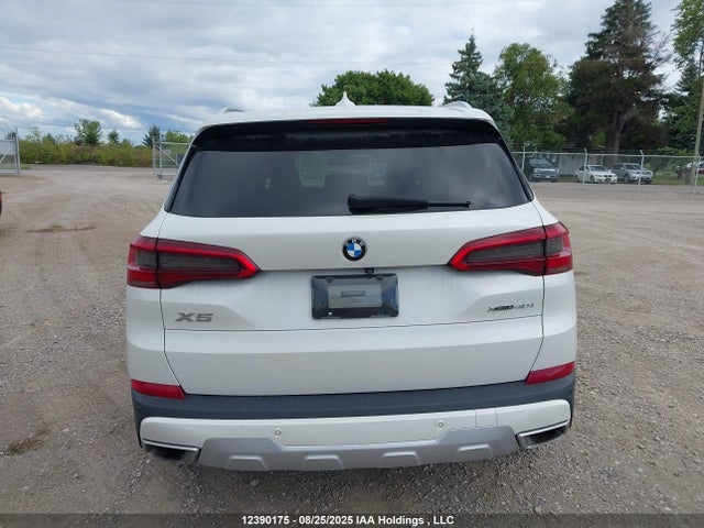 5UXCR6C50KLK83514 BMW X5