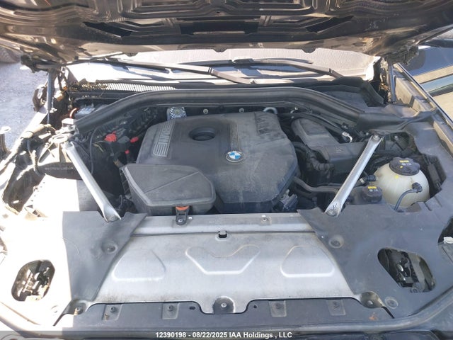 5UXTR9C5XJLD89049 BMW X3