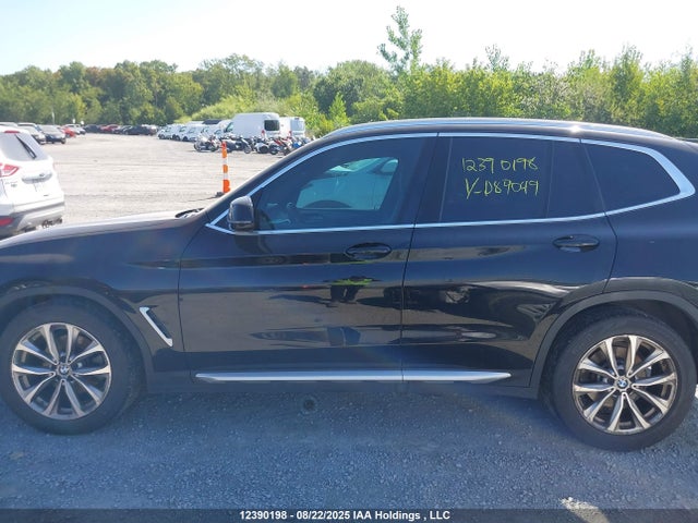 5UXTR9C5XJLD89049 BMW X3
