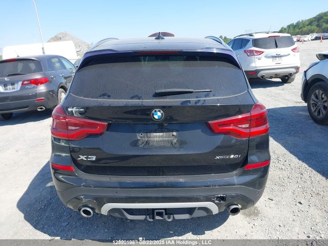 5UXTR9C5XJLD89049 BMW X3