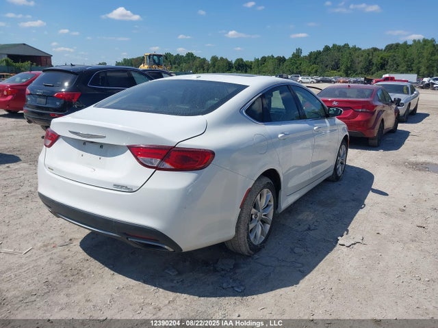 1C3CCCCG2FN728126 Chrysler 200