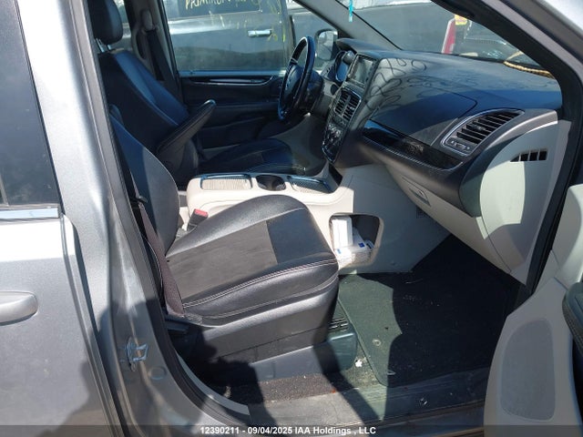 Dodge 2019 2019 2C4RDGBG2KR683889 Image 5