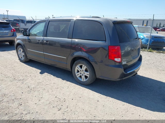 2C4RDGDG5FR665857 Dodge Grand Caravan