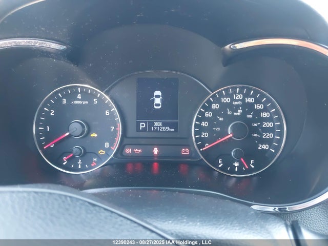 KNAFX4A85E5238774 KIA Forte