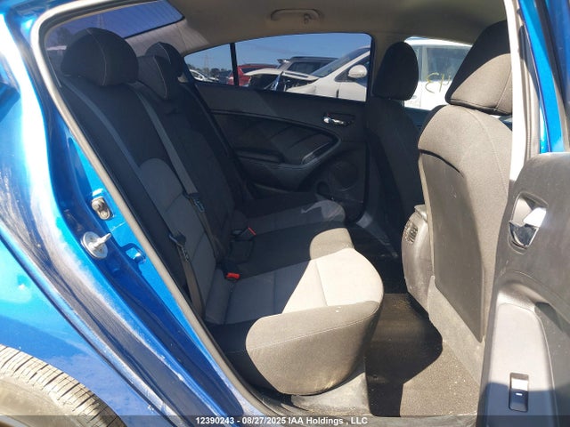 KNAFX4A85E5238774 KIA Forte