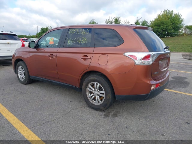 JA4AD2A3XEZ602138 Mitsubishi mivec