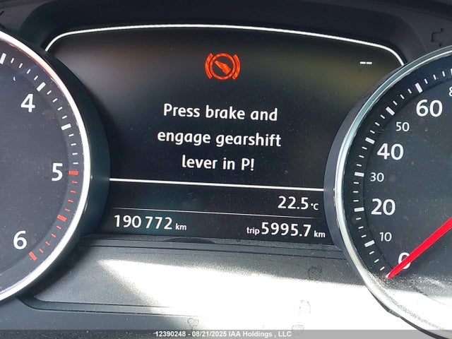 WVGEP9BP8FD004634 Volkswagen 2015