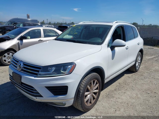WVGEP9BP8FD004634 Volkswagen 2015