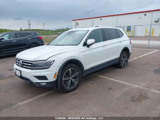 3VV4B7AX0KM174166 Volkswagen Tiguan