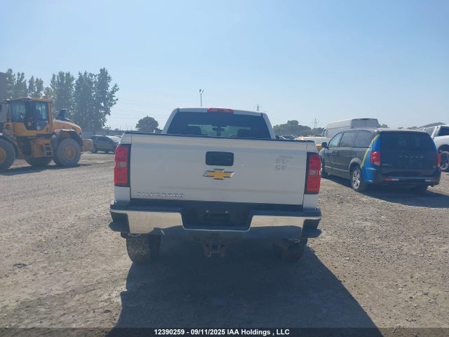 Chevrolet l96 2015 1GC1KUEG8FF548846 Image 16