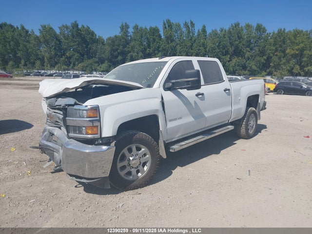 Chevrolet l96 2015 1GC1KUEG8FF548846 Image 2